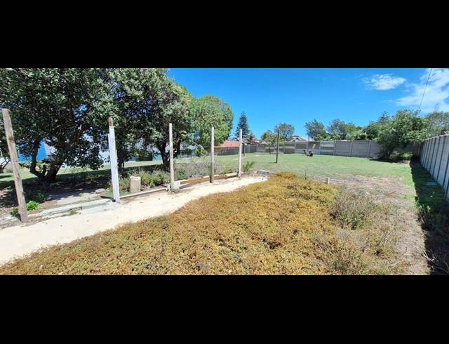 LAND FOR SALE IN LINKSIDE